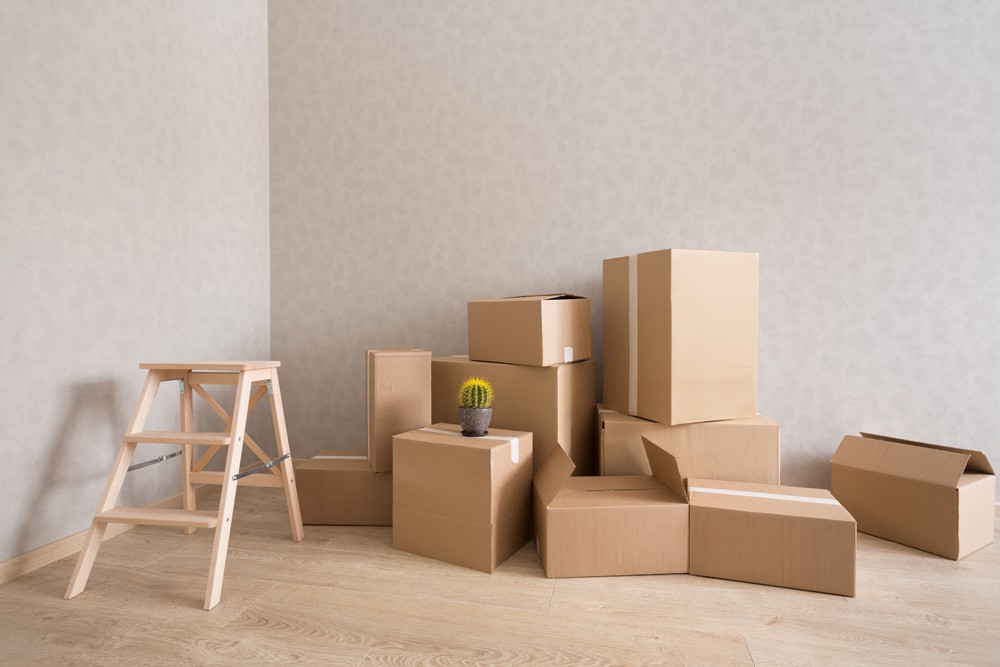 Put Off Unpacking Until You’re Ready: Two Reasons to Use Storage Image
